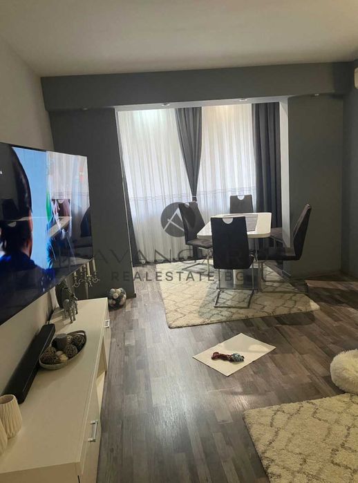 Продава се Двустаен апартамент в Пловдив, Кючук Париж - 67 кв.м за 1071 €/кв.м - Снимка #1