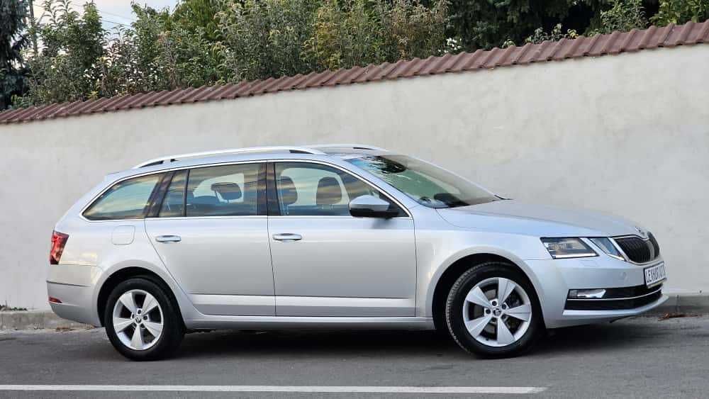 Skoda Octavia STYLE 2.0TDI 150cp 2019 DSG / Matrix Virtual Cockpit TOP