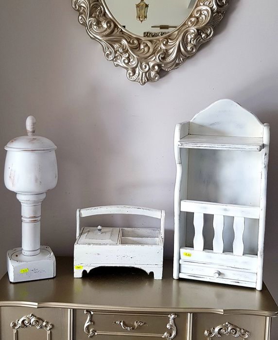 Raft/cutie veche  din lemn masiv