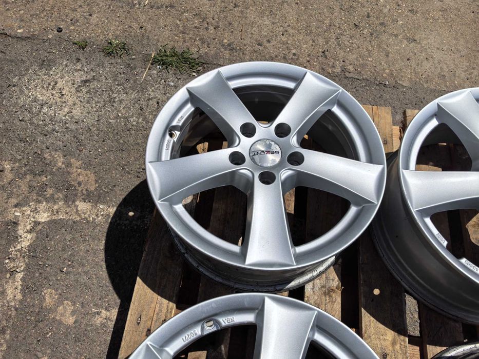 16 цола 5 х 112 мм Мерцедес / Фолксваген / Ауди - 6,5 Инча / ЕТ 48