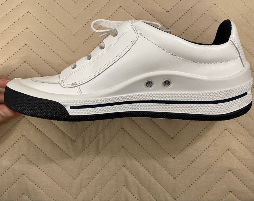 Adidași Nordan albi piele