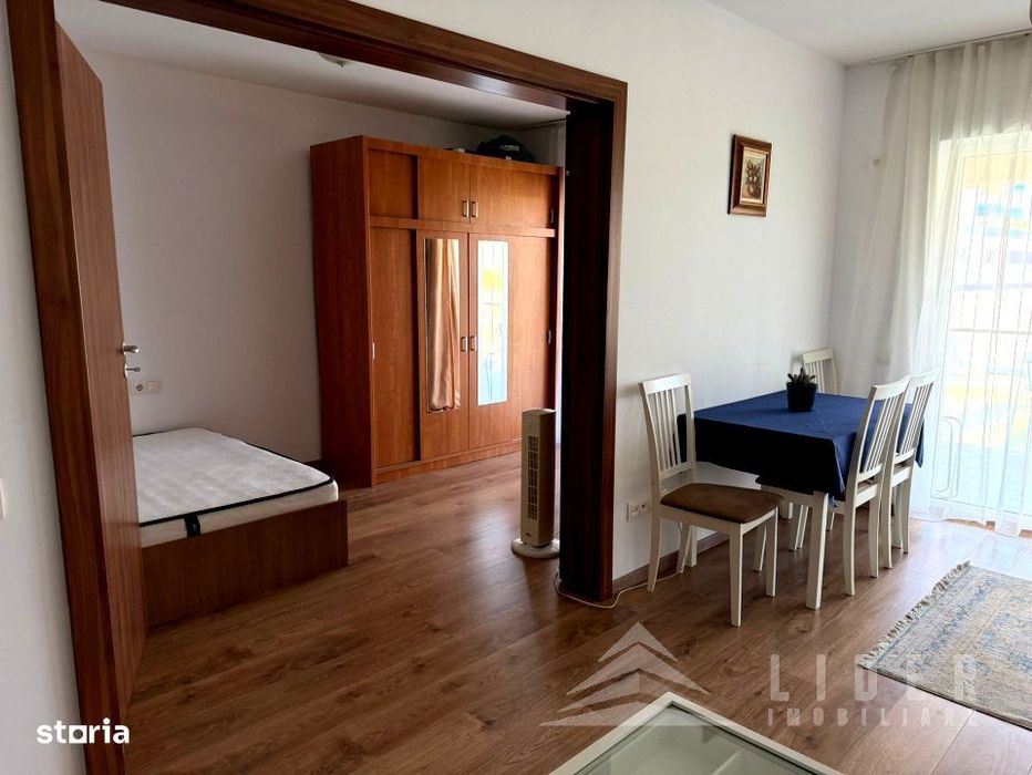 Apartament de inchiriat, living cu bucatarie, dormitor, Ansamblul Viv