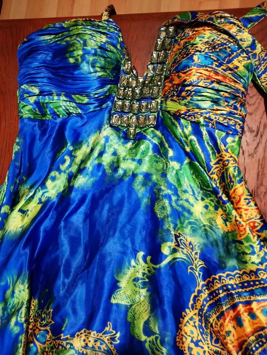 Рокля Guy Laroche. Естествена коприна