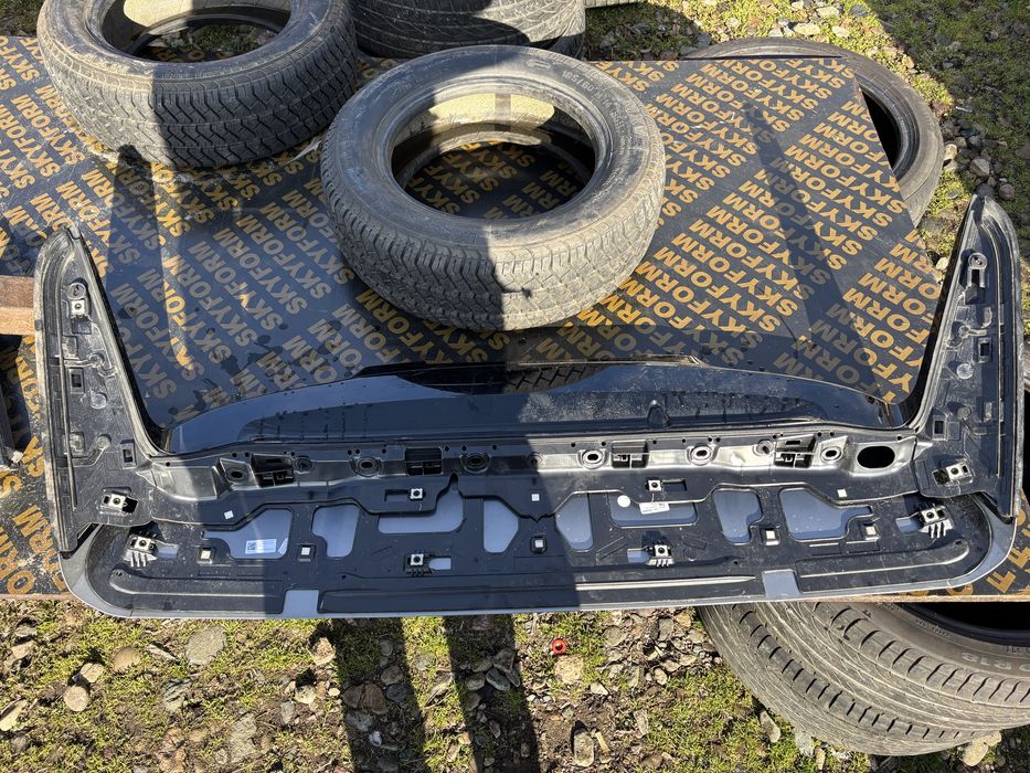 Спойлер заден капак VW T Roc