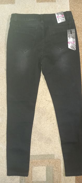 Джинсы женские, черные