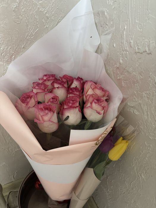 Срочно продам цветы вчерашние