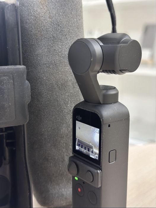 DJI Osmo Pocket 2