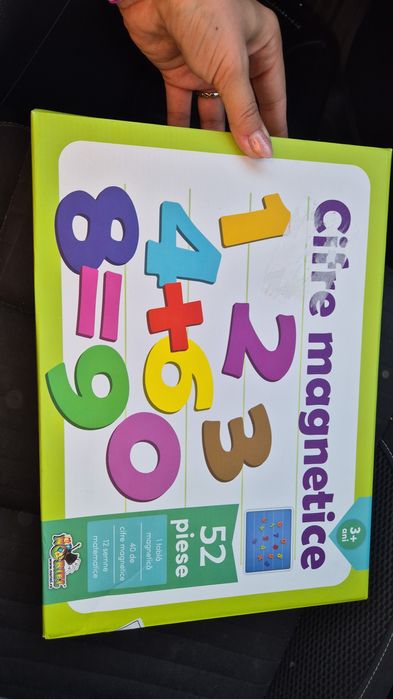 Tabla magnetica cu cirencester si litere