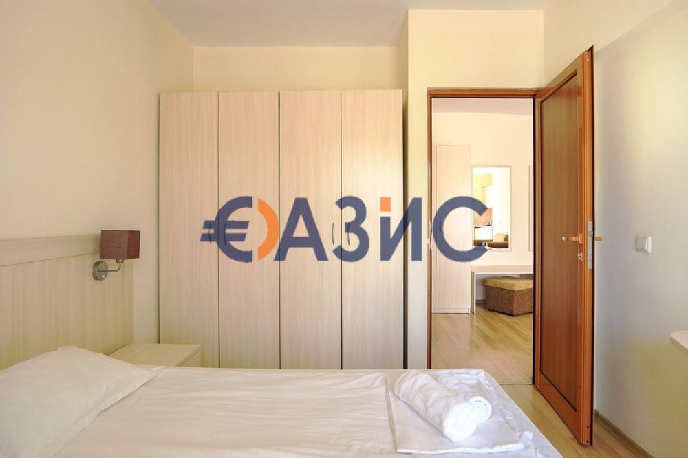 Продава се Двустаен апартамент в Созопол - 57 кв.м за 644 €/кв.м - Снимка #1
