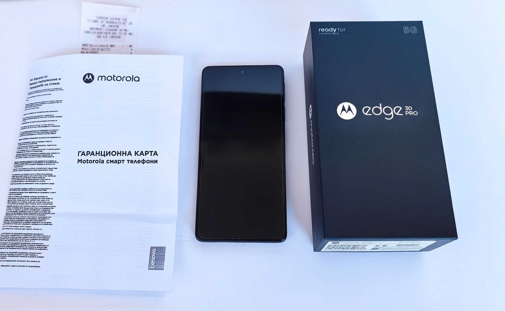 Телефон Motorola Edge 30 Pro 256GB - две SIM карти - отличен
