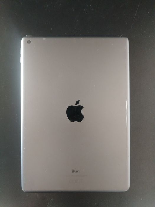 iPad 9 нерабочий