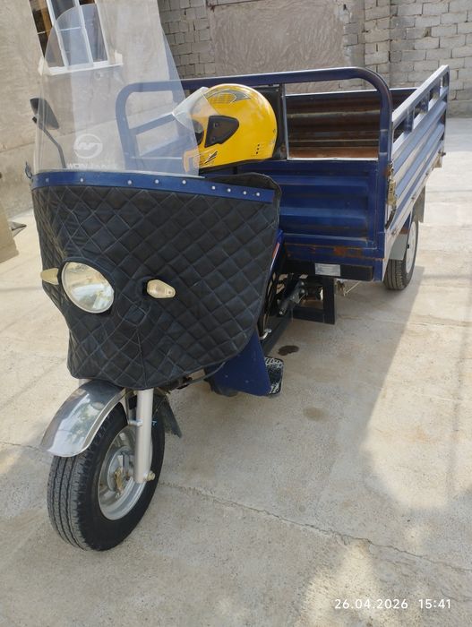 Motosikl Eldosh 200 kub