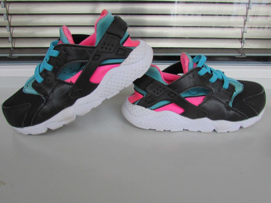 Детски маратонки Nike Air Huarache
