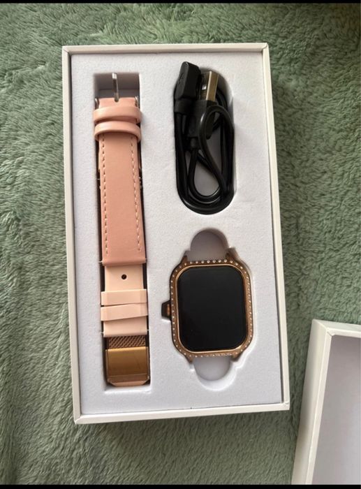 Vand smartwatch si perie de indreptat parul