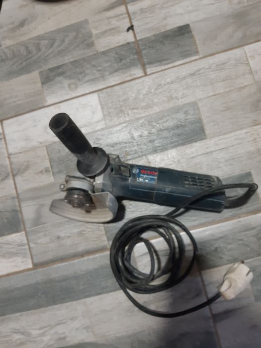 Polizor flex unghiular Bosch GWS 750