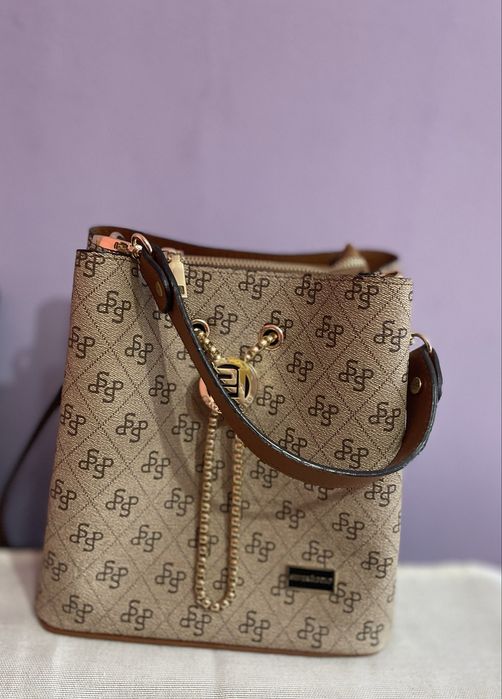 Нова дамска чанта River & Polo – елегантен модел, 30€!!