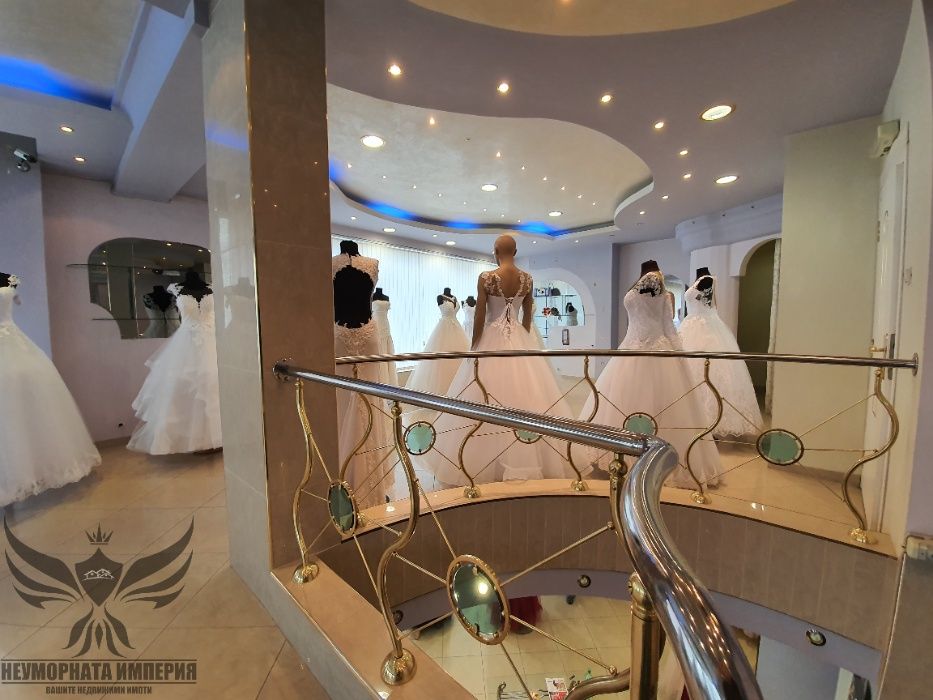 Дава се под наем Магазин в Асеновград - 266 кв.м за 514 € - Снимка #11