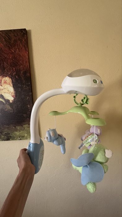 Музикална въртележка за кошара, легло и количка Fisher Price Мечета пеперуди 3в1