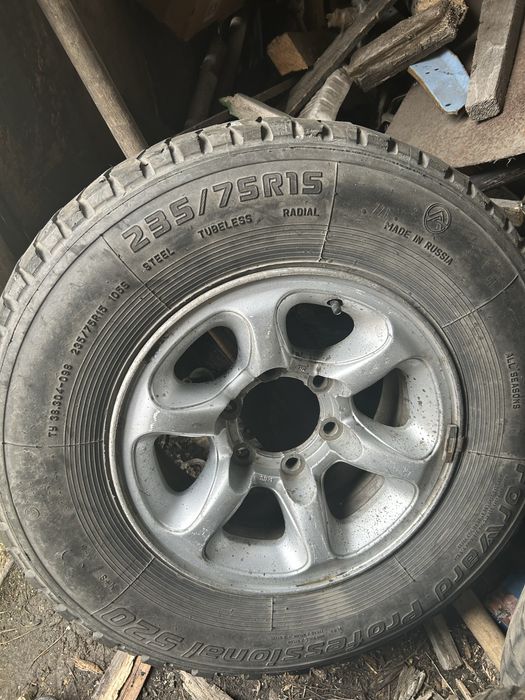 продам диски с резиной