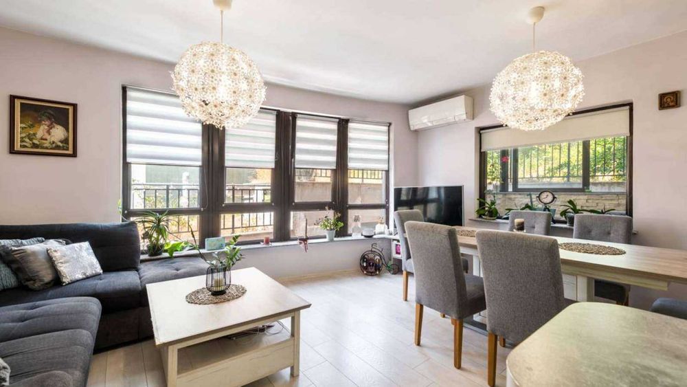 Апартамент в Бриз краткосрочно или нощувки