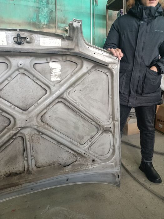 Продам капот тайота камри люмера