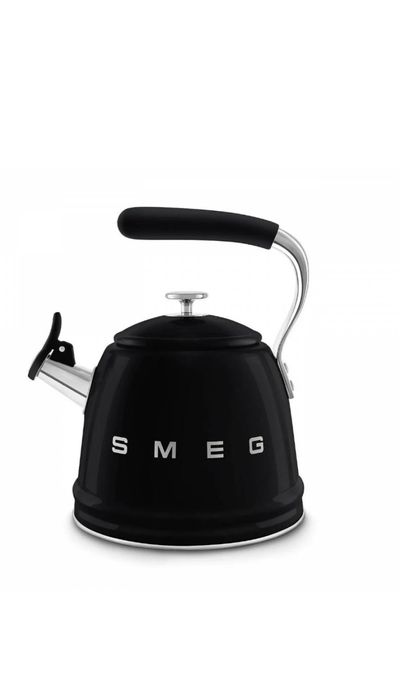 Чайник со свистком SMEG CKLW2001BL