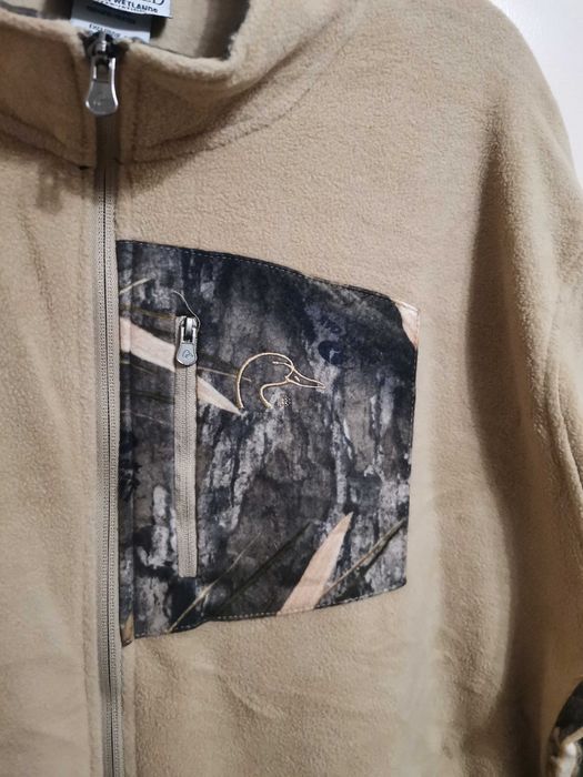 Ducks Unlimited Habitat Fleece Tan/Camouflage Zip-up Jacket.