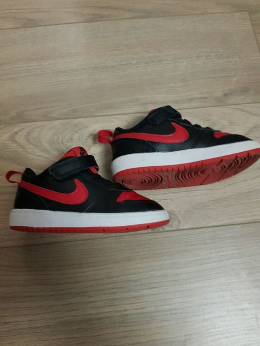 Adidași Nike,mărimea 25!
