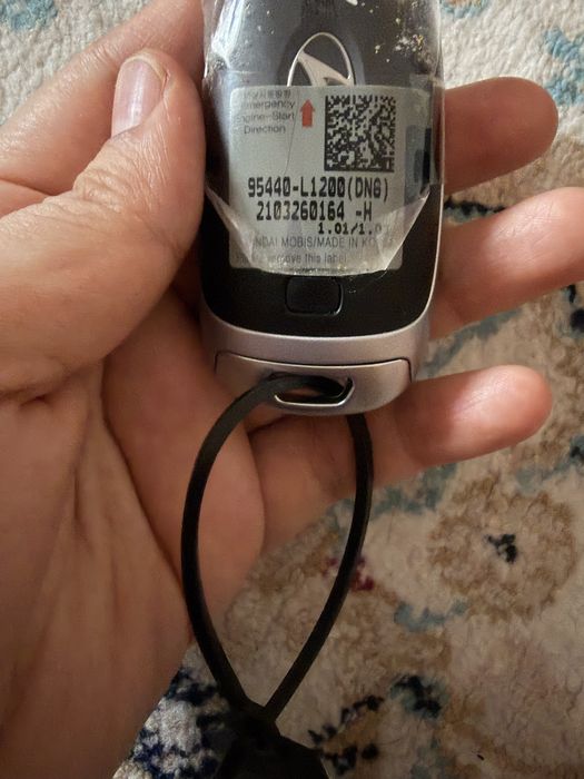 смарт-ключ Hyundai Mobis.
