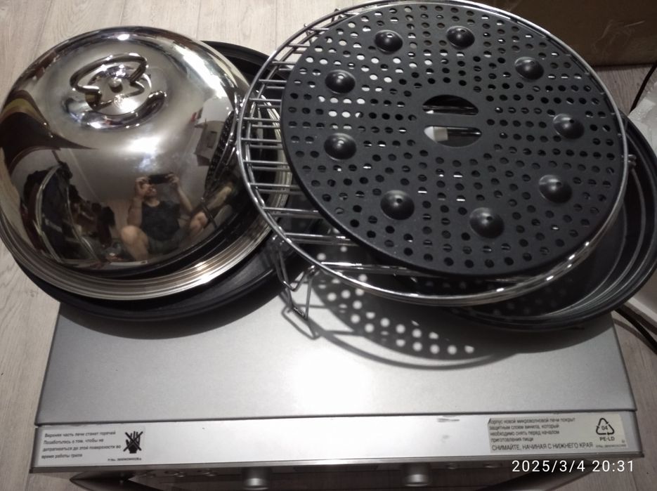 Продам свч печь LG