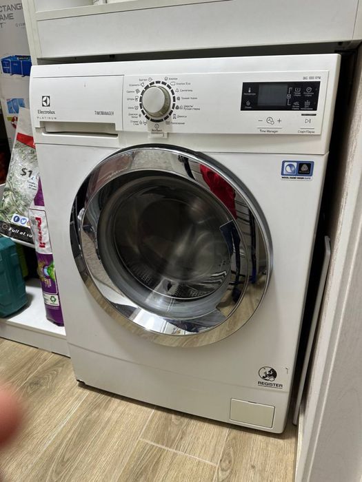 Продам стиральную машину electrolux