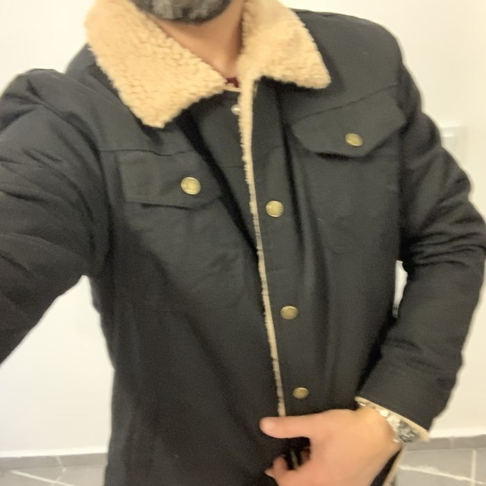 Мъжко яке размер М / чисто ново