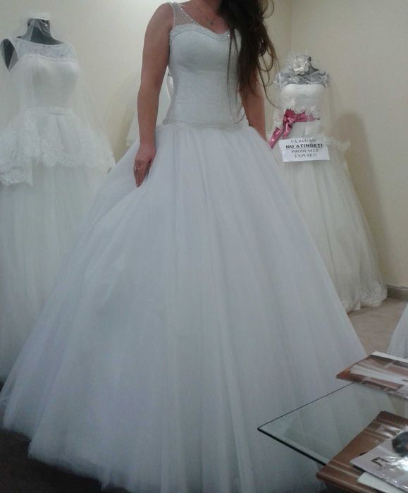 Rochie mireasa  marimea S