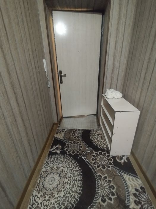 Zarafshon gastnitsa yonida 1xonali kvartira ijaraga beriladi