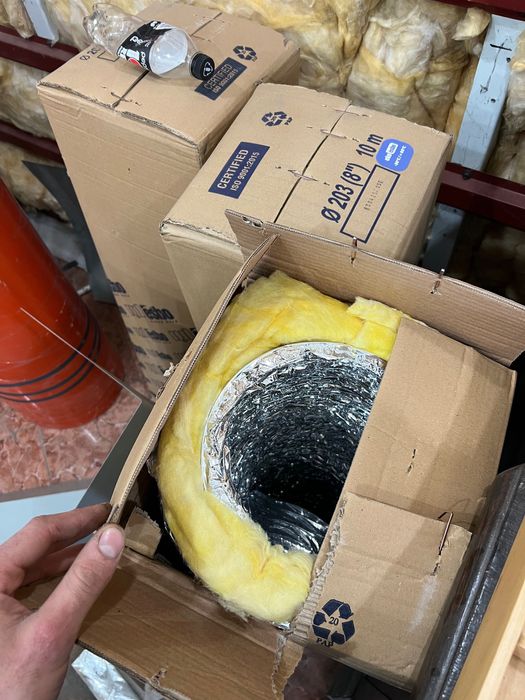 Burlane/ tubulatura flexibilă aerisire aluminiu cu vata minerala