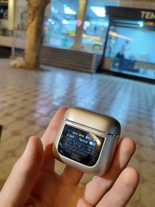 JBL Tour pro 2 sotiladi