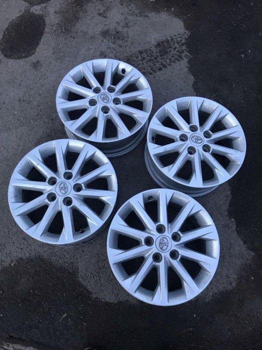 Toyota титанка майыспаган