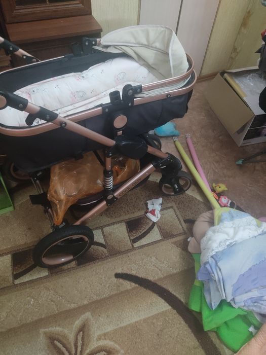 Продам коляску в хорошем состоянии