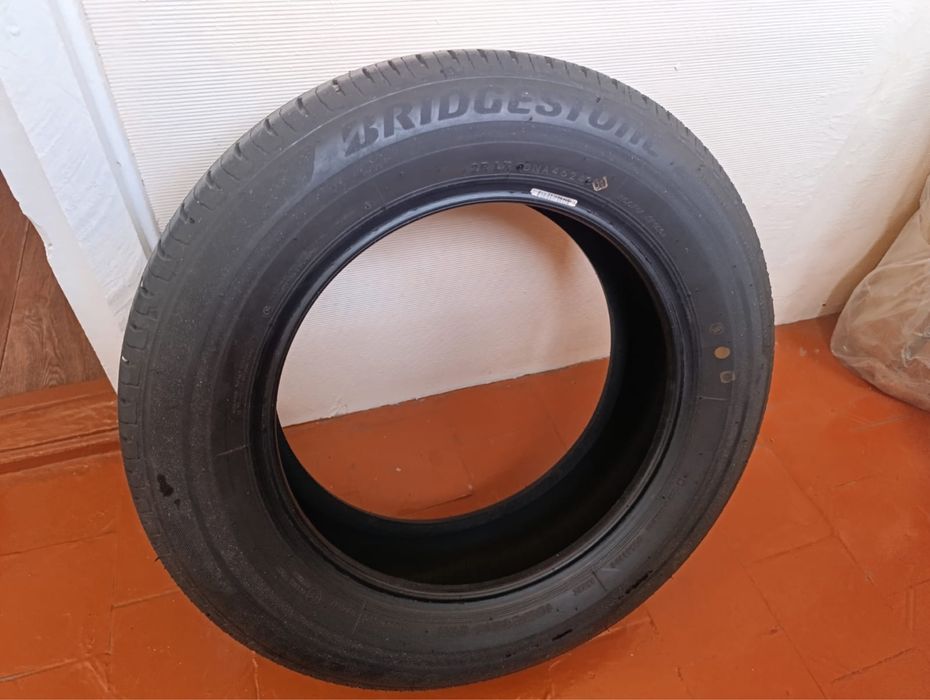 Продам летнии шины BRIDGESTONE