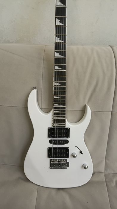 Элетрогитара астана