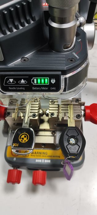 изготовление дубликат ключей / kalit  yasash