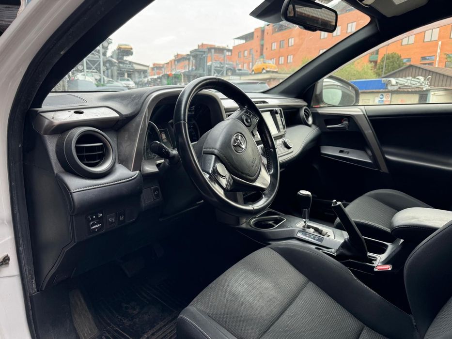 Piese Toyota Rav4 2.5B Hybrid. 2015-2018. Volan stinga.