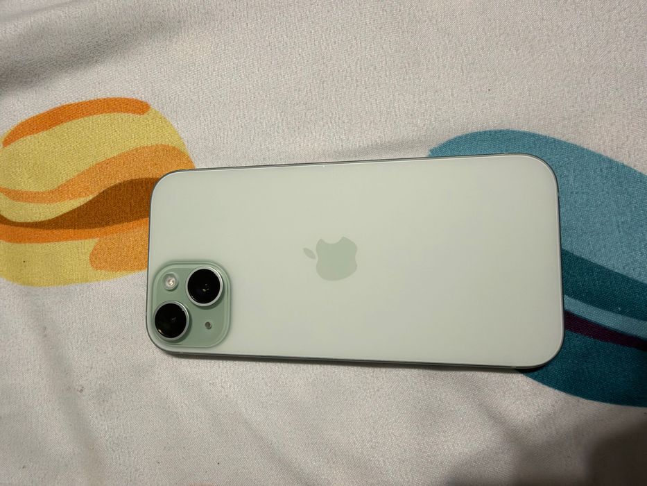 Iphone 15 green 128gb