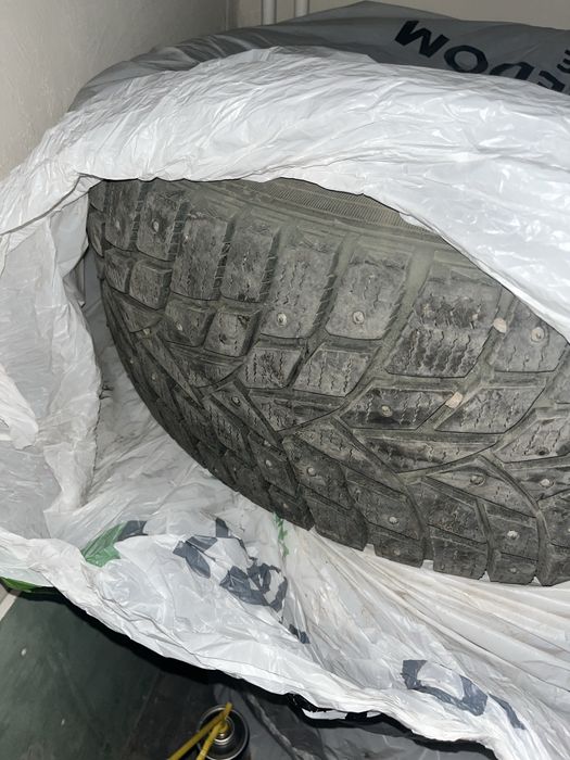 Продам шины Dunlop 265/65/17