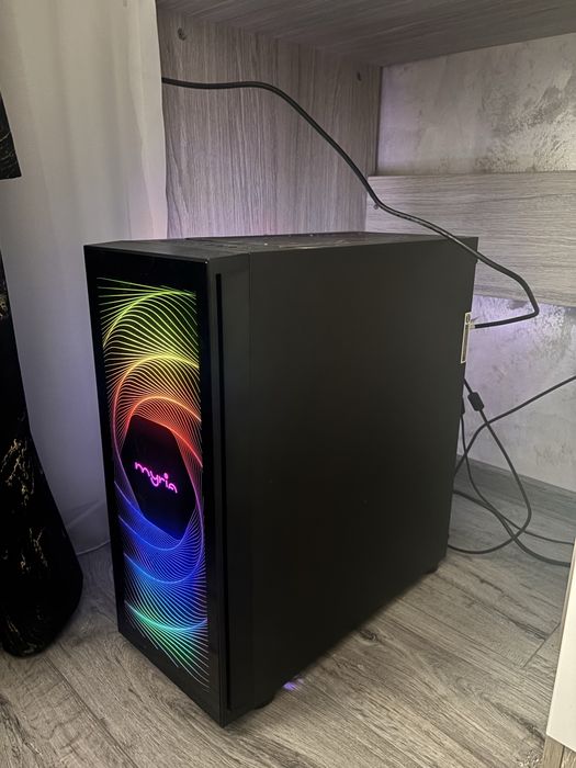 Vand calculator impecabil , folosit doar de 2-3 ori