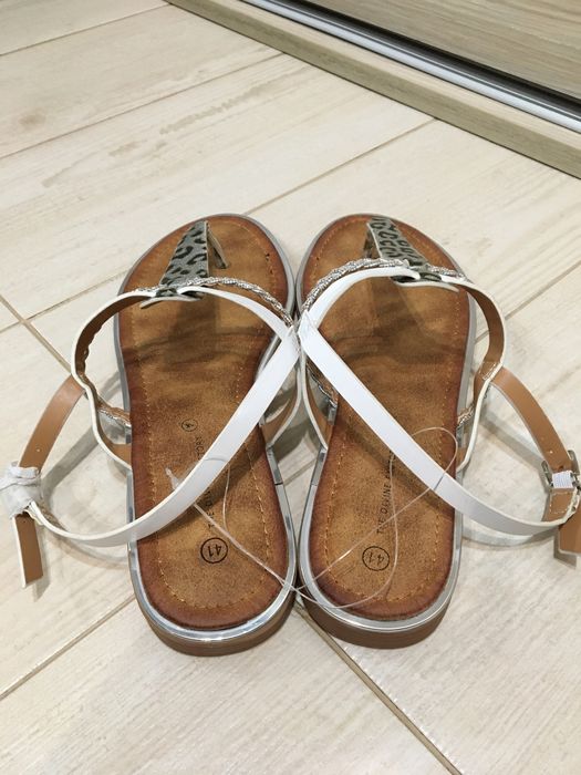 Sandale plate The Divine Factory