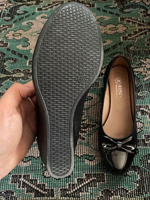 Дамски черни обувки