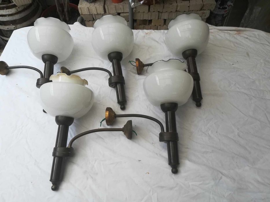 Месингови ретро аплици