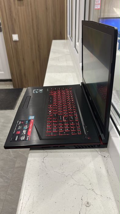 Продаю ноутбук leopard msi