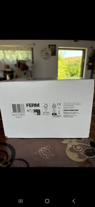 Mașină Polish profesionala Ferm, cu acumulator, nouă, cu accesorii incluse